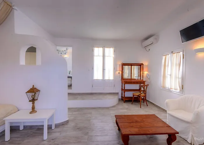 Aspalathras White Hotel 4*