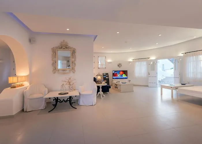 Hotel Aspalathras White 4*