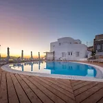Aspalathras White Hotel