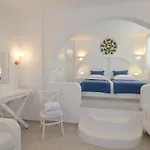Hotel Aspalathras White 4*