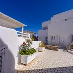 Aspalathras White Folegandros Town