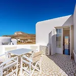 Aspalathras White Hotel