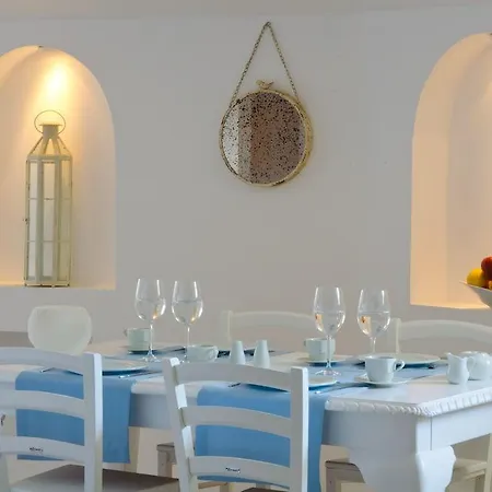 Aspalathras White Hotel 4*