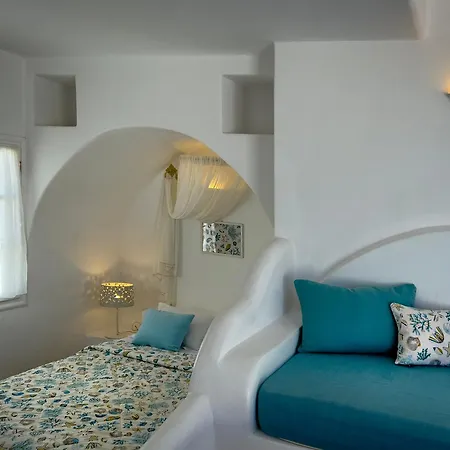 Aspalathras White Hotel