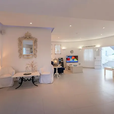 Hotel Aspalathras White 4*