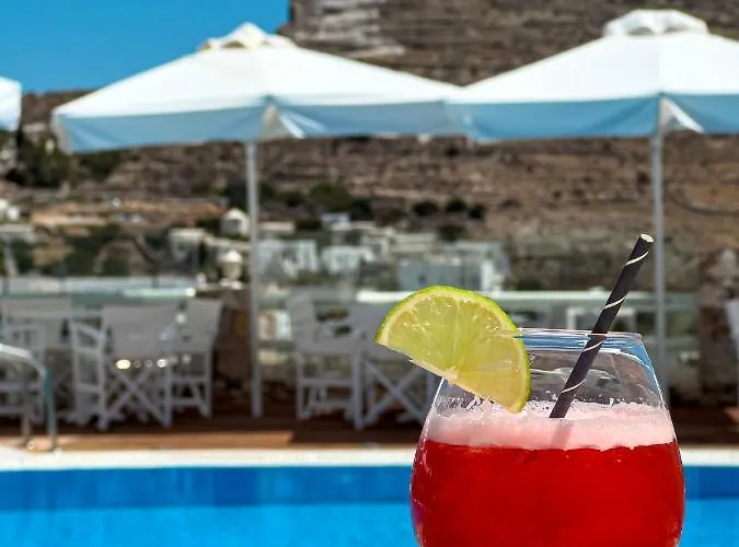 Aspalathras White Hotel 4*